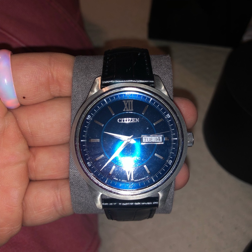 Citizen Watch - Picture 2 of 5